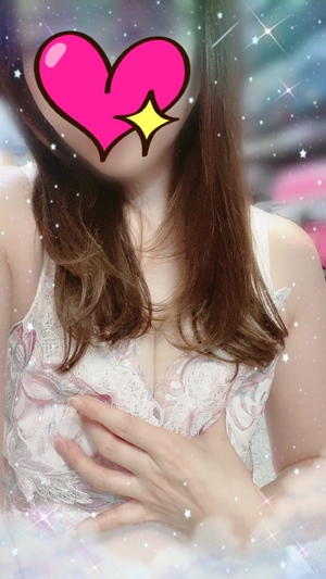 えみり