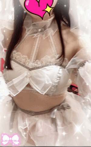 えみり