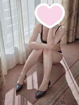 にこ