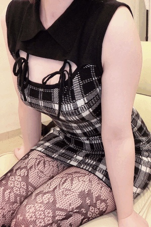 にこ
